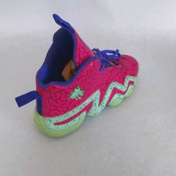 Mens Adidas Crazy 8 Night of the Ballin Dead shoes - Picture 4 of 10